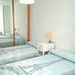 Playa Con Terraza Y Piscina アパート