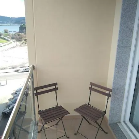 アパート Playa Con Terraza Y Piscina ビベイロ